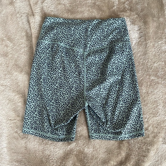 PERSIT Women's High Waist Print Workout Yoga Shorts - Picture 8 of 9